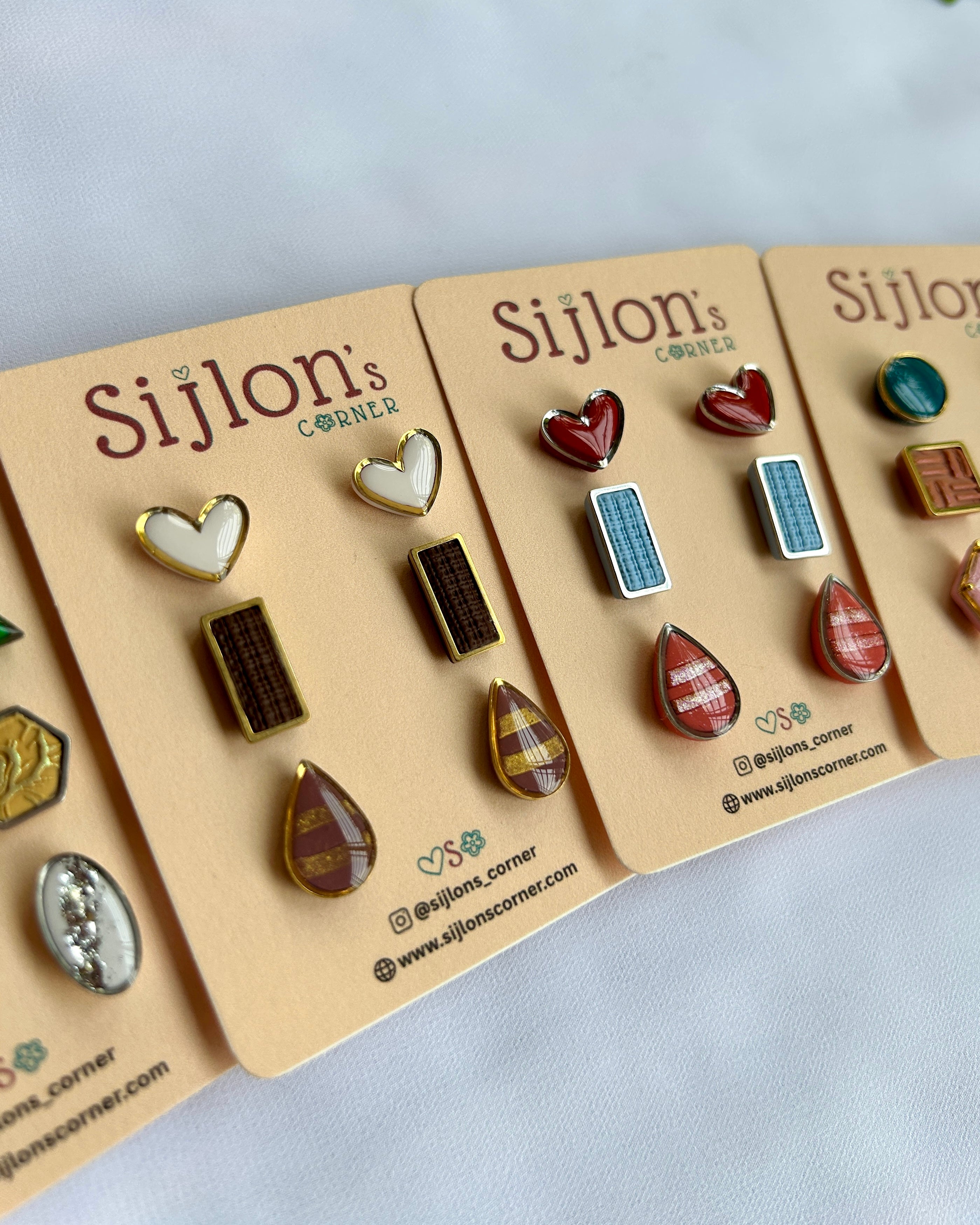 Go-To-Mini-Studs-1