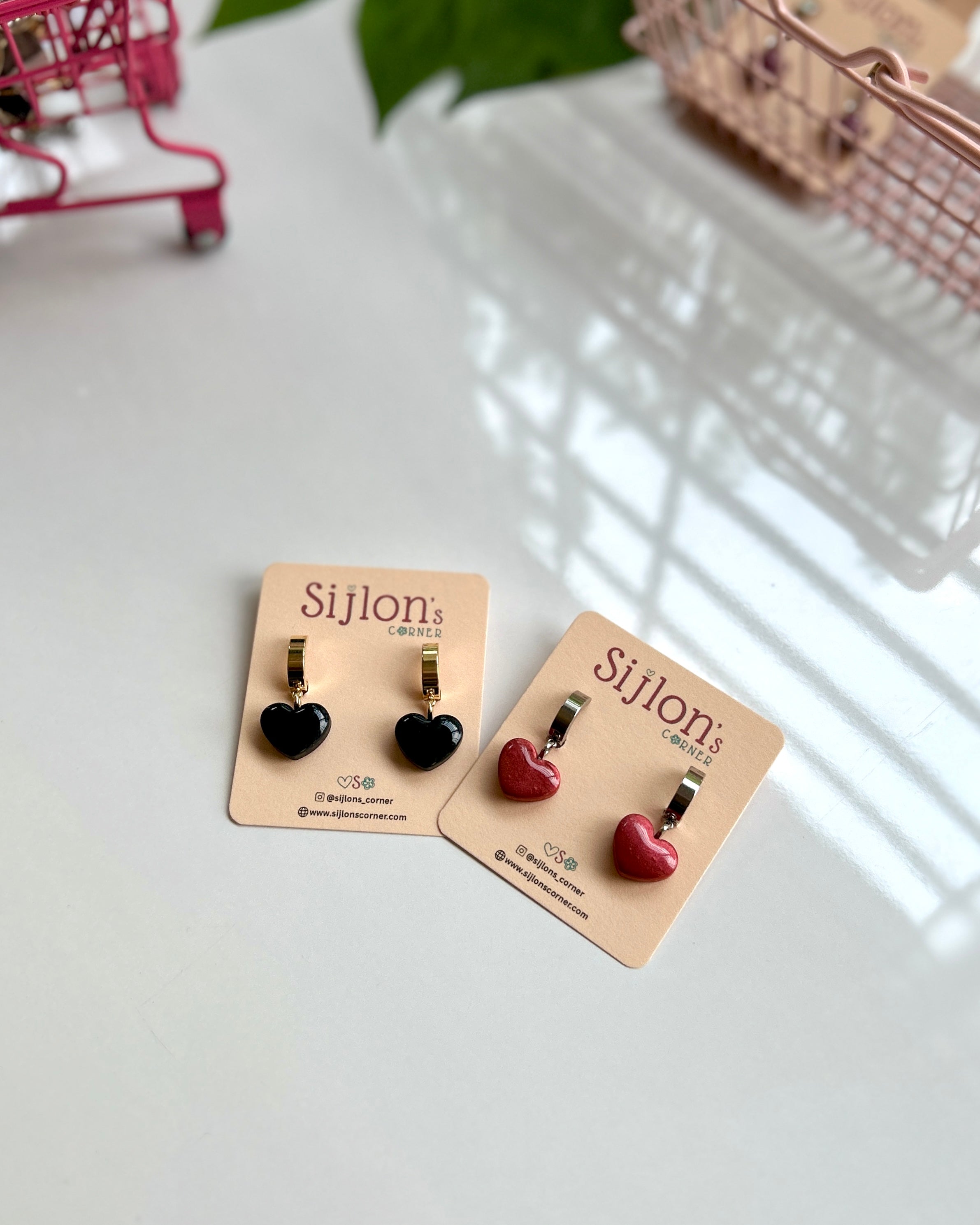 Retro Heart Earrings